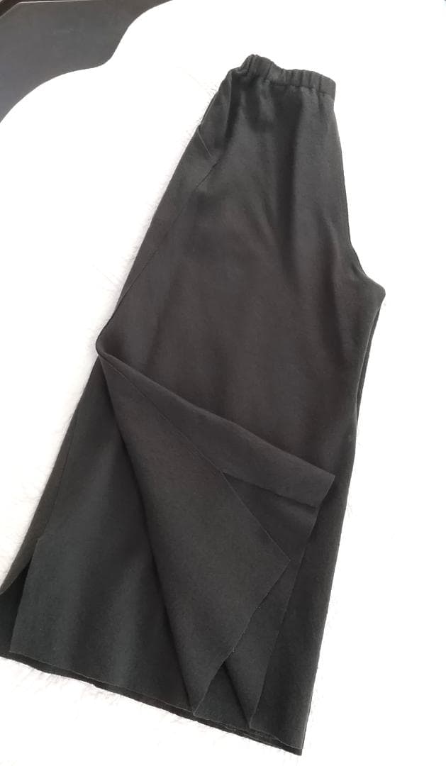 ヨーガンレール☆ラム圧縮ウールゆったりガウチョPT☆薄墨☆小さな難ありです