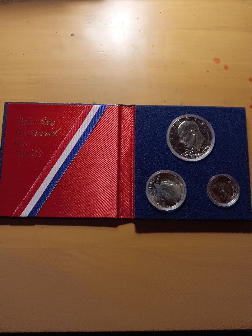 1976年 アメリカ建国200年記念 銀貨プルーフセットケース付き 銀0.400