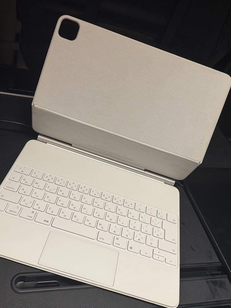 iPad Pro 12.9インチ 第5世代 256GB セルラーキーボードセット