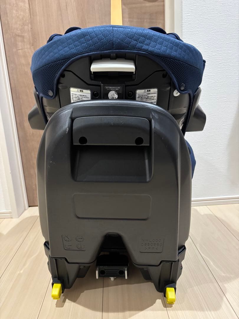アップリカ フラディアグロウ ISOFIX プレミアム360°セーフティ　清掃済