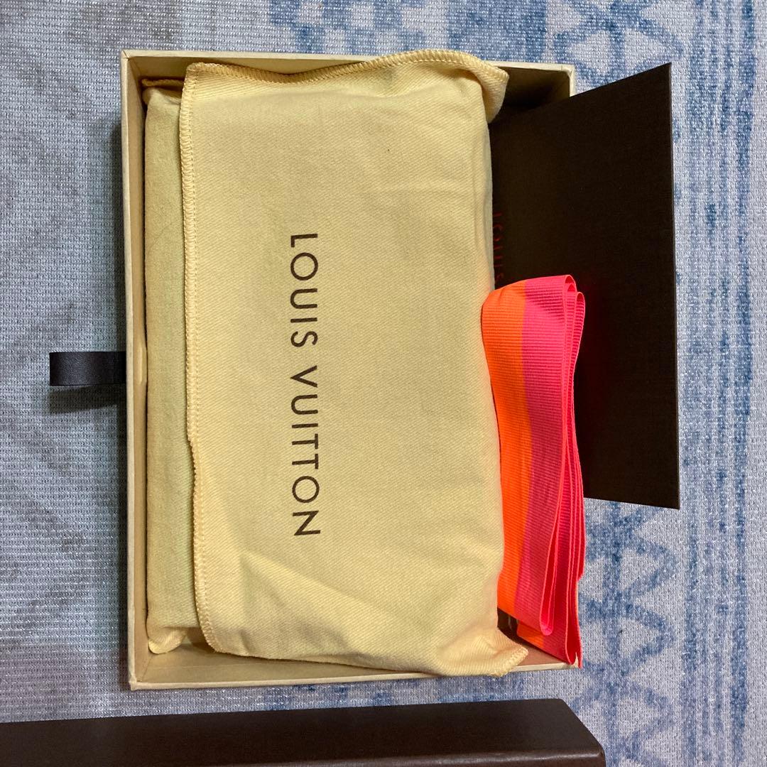 ルイヴィトン モノグラム　3つ折り　レディース財布