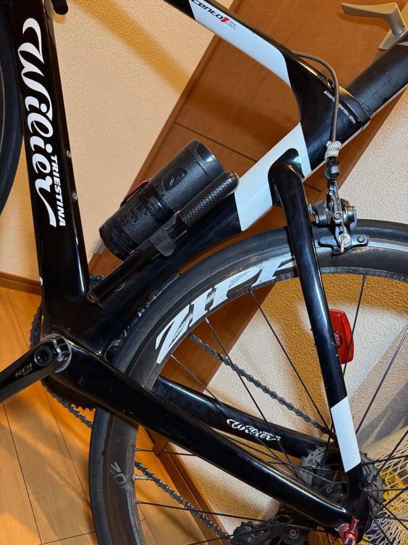 Wieler cento 1 air フレームセットとdi2