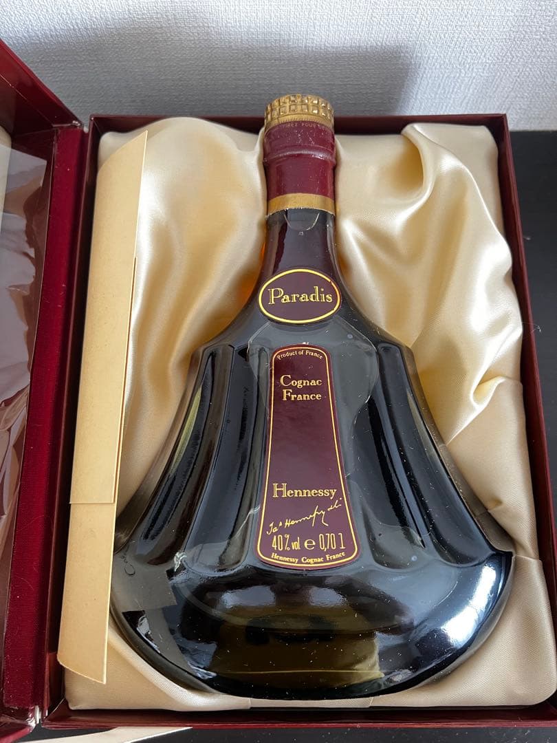 ブランデー Hennessy Paradis 700ml