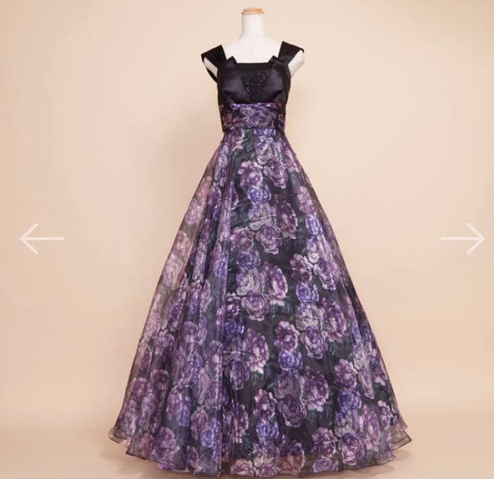 アナベル　フラワープリント　ブラックショルダードレス