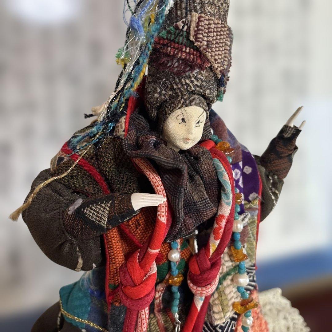 豊田信也　古布創作人形 台座付き
