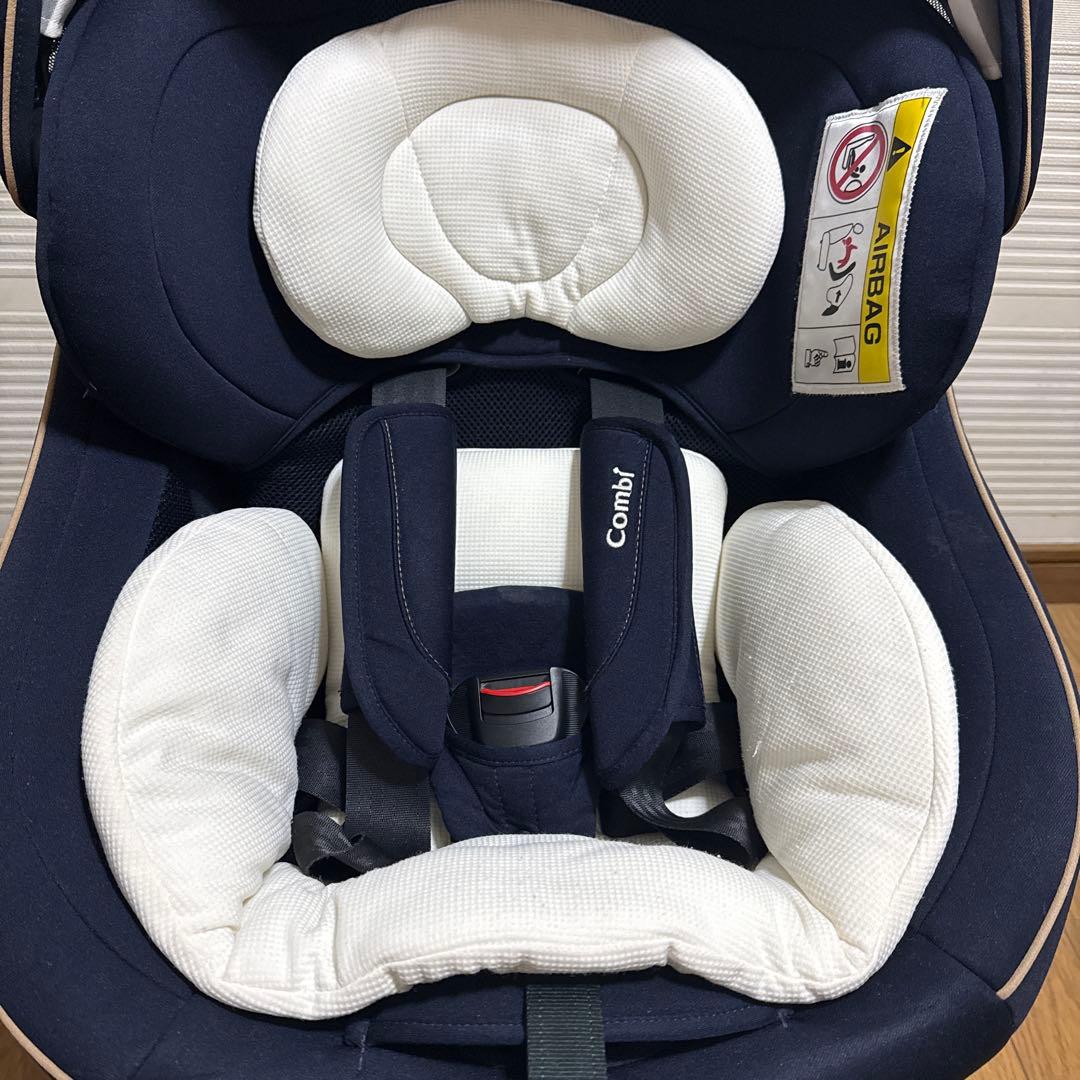 Combi クルムーヴスマート ISOFIX エッグショック ネイビー