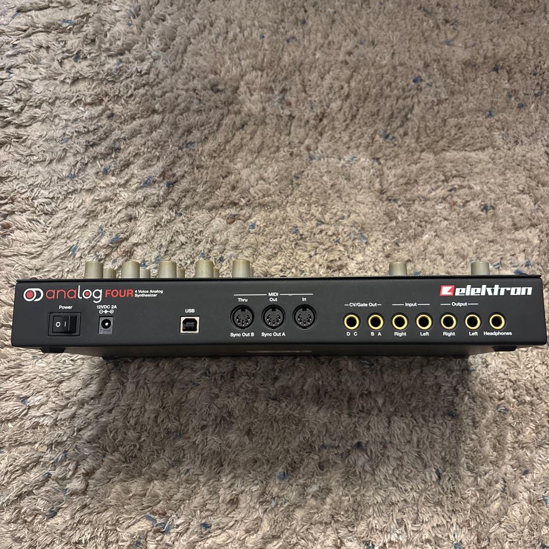 Elektron analog Four シンセサイザー 本体