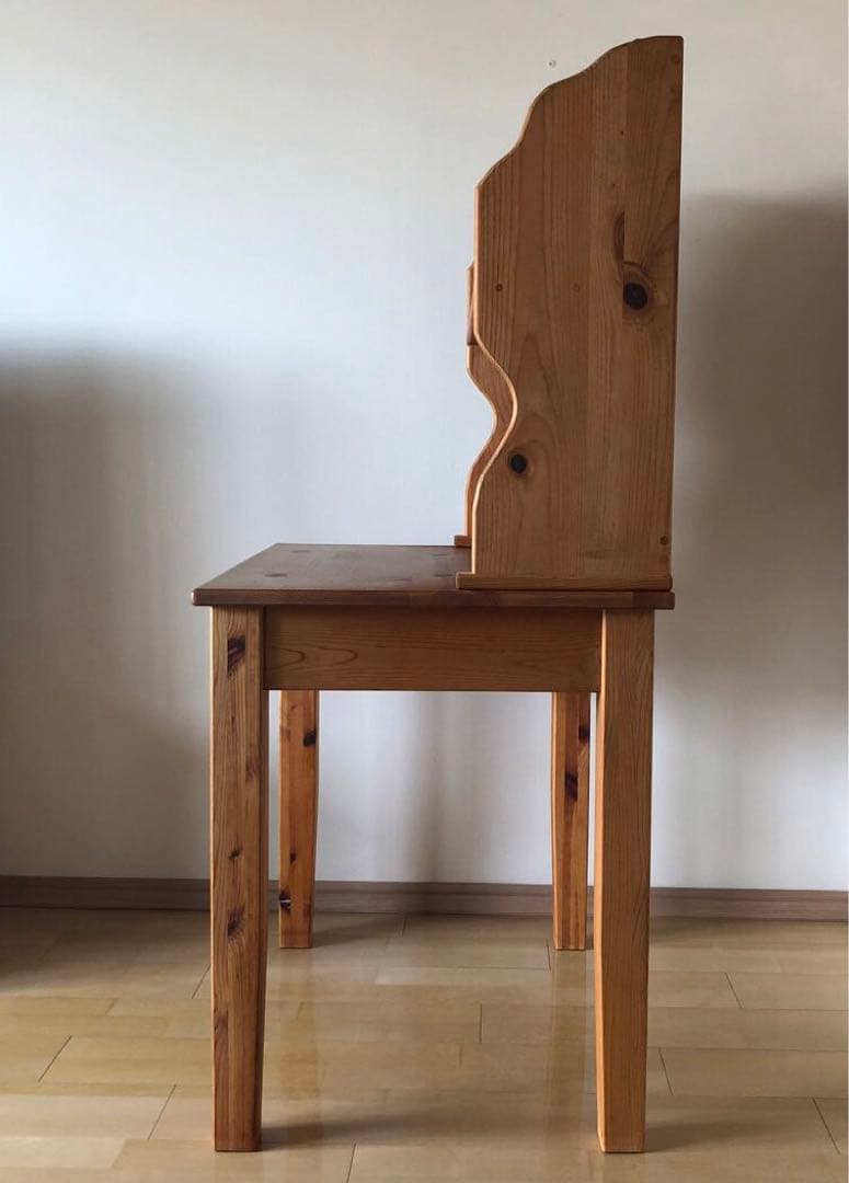 カントリー家具　本棚付きデスク