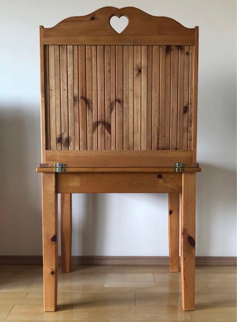 カントリー家具　本棚付きデスク