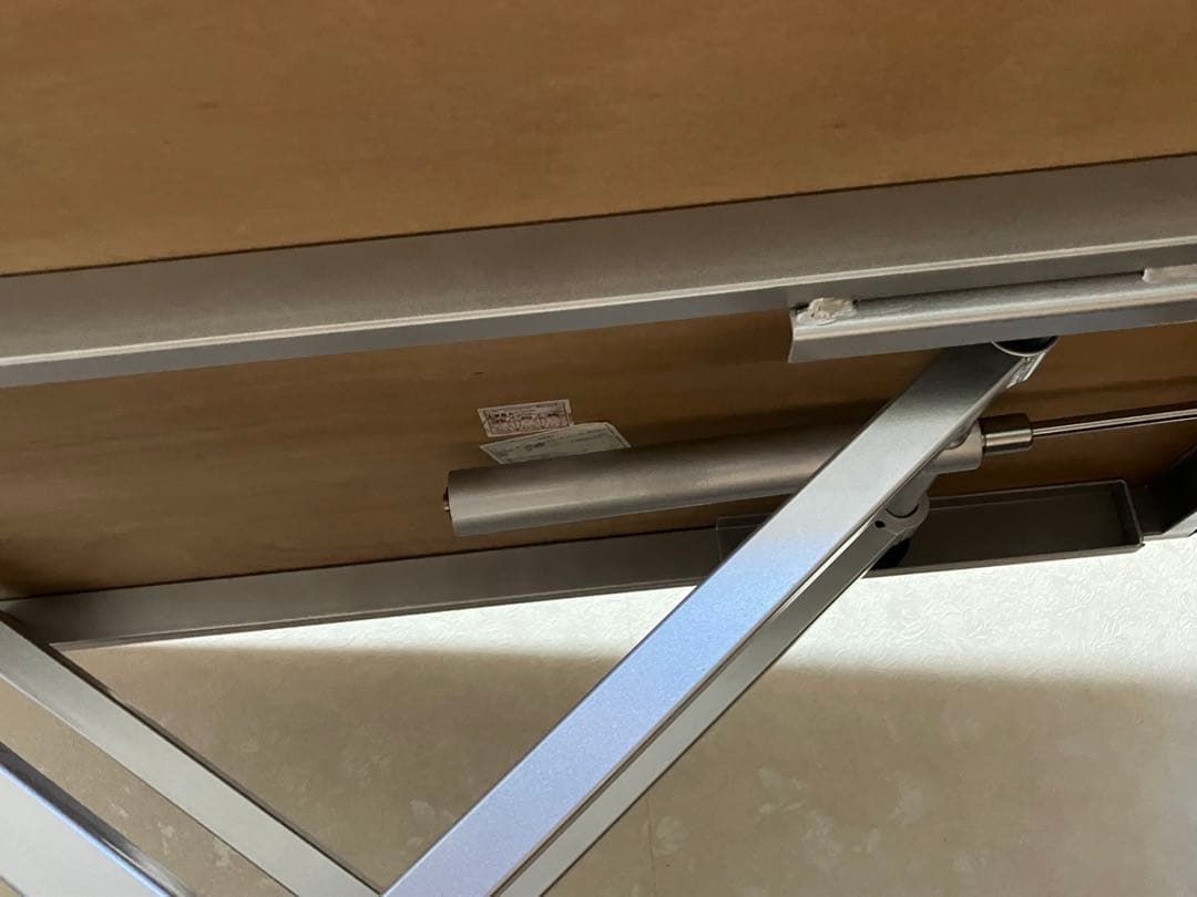 ニトリ 昇降ダイニングテーブル