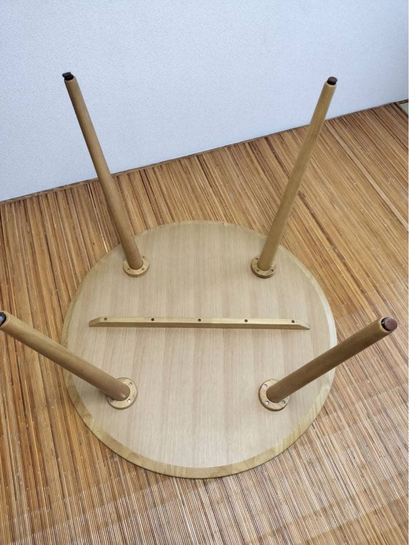 し*ん様 オーク材ラウンドダイニングテーブル 日本製