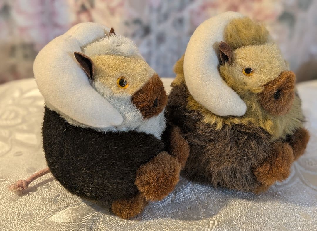 昭和レトロ　バイソンぬいぐるみ✕2 U.U.U. レア