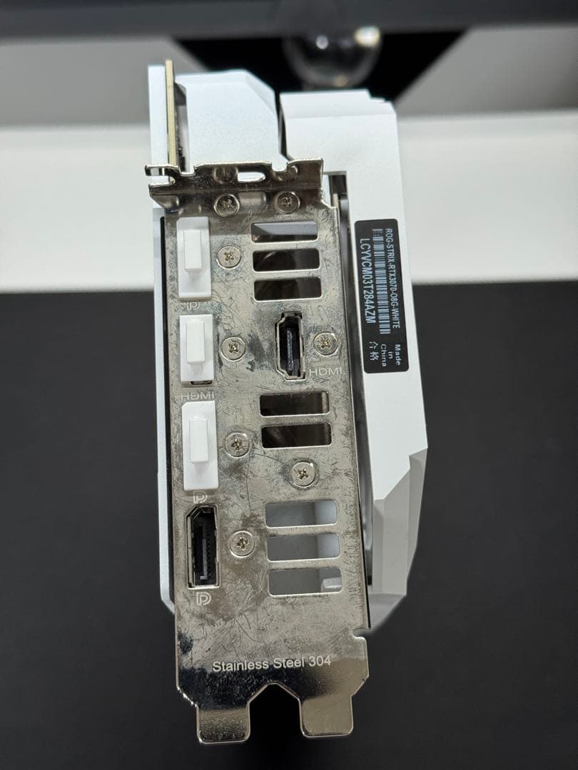 グラフィックボード・グラボ・ビデオカード ROG STRIX RTX3070 White Edition OC 8GB