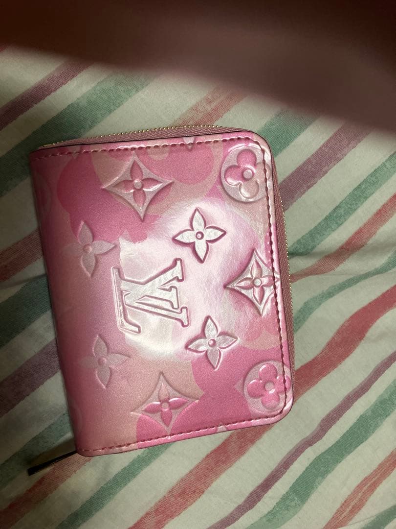 Louis Vuitton ピンク ケース