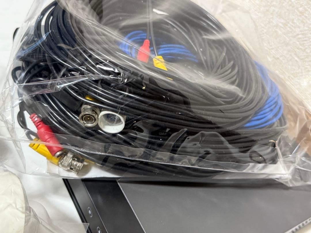 ハイクビジョン防犯カメラレコーダー HD-TVI DS-7204HQHI-K1