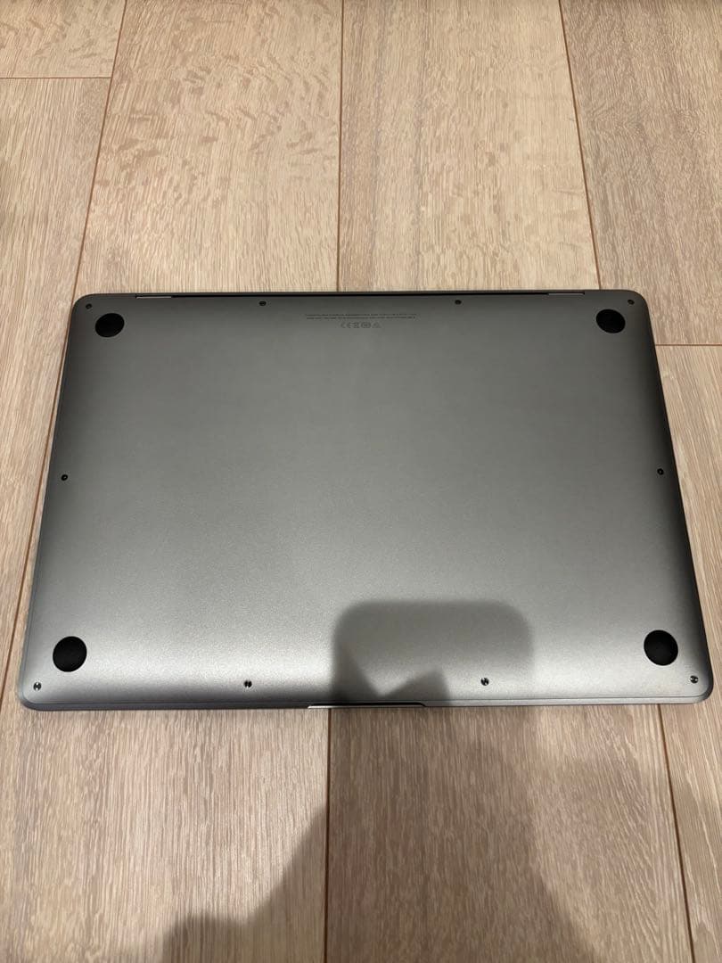 美品 MacBook 512GB(Apple 純正マウスもお付けします)