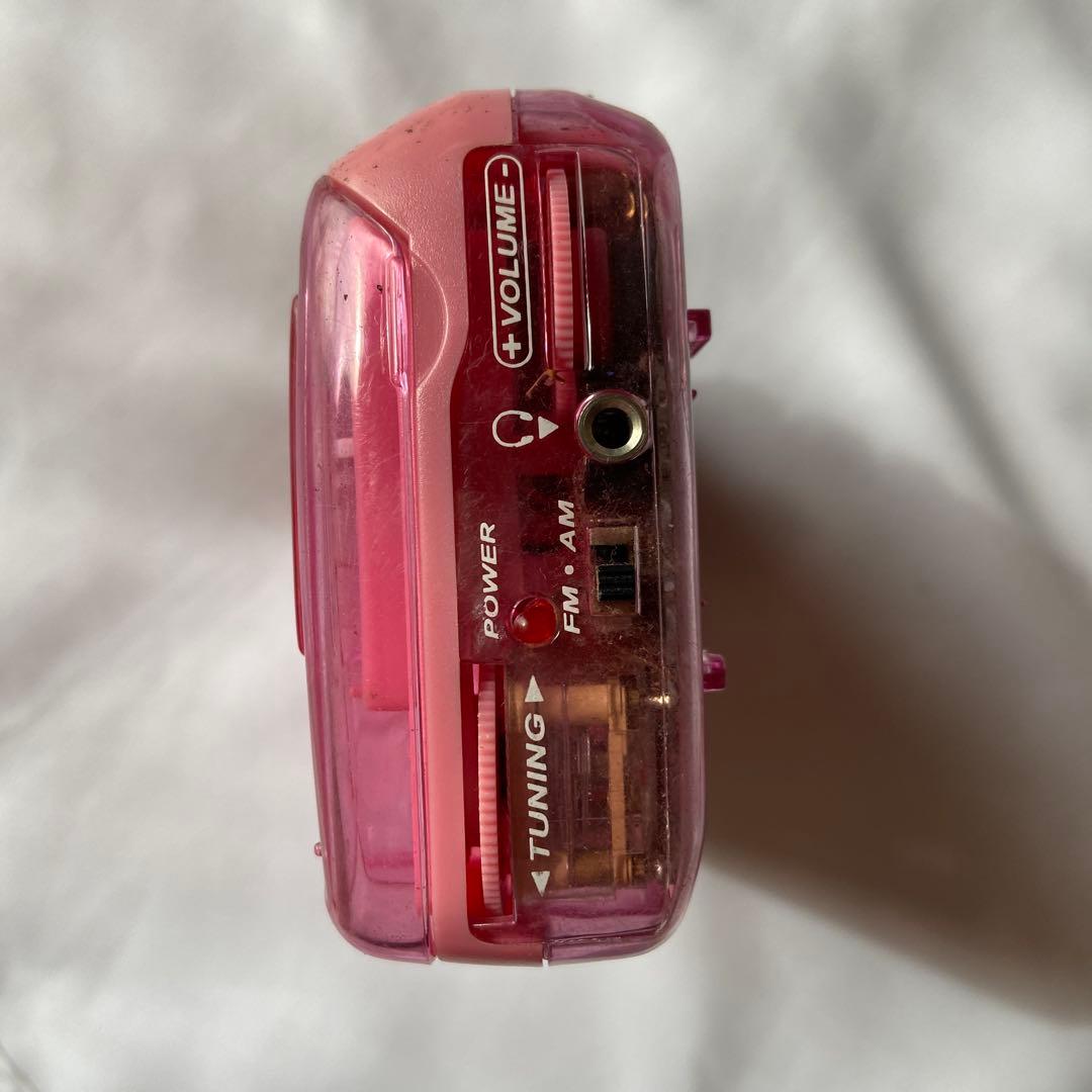 ★超レア★　ハローキティ 　スケルトンカセットプレーヤー ピンク　ウォークマン