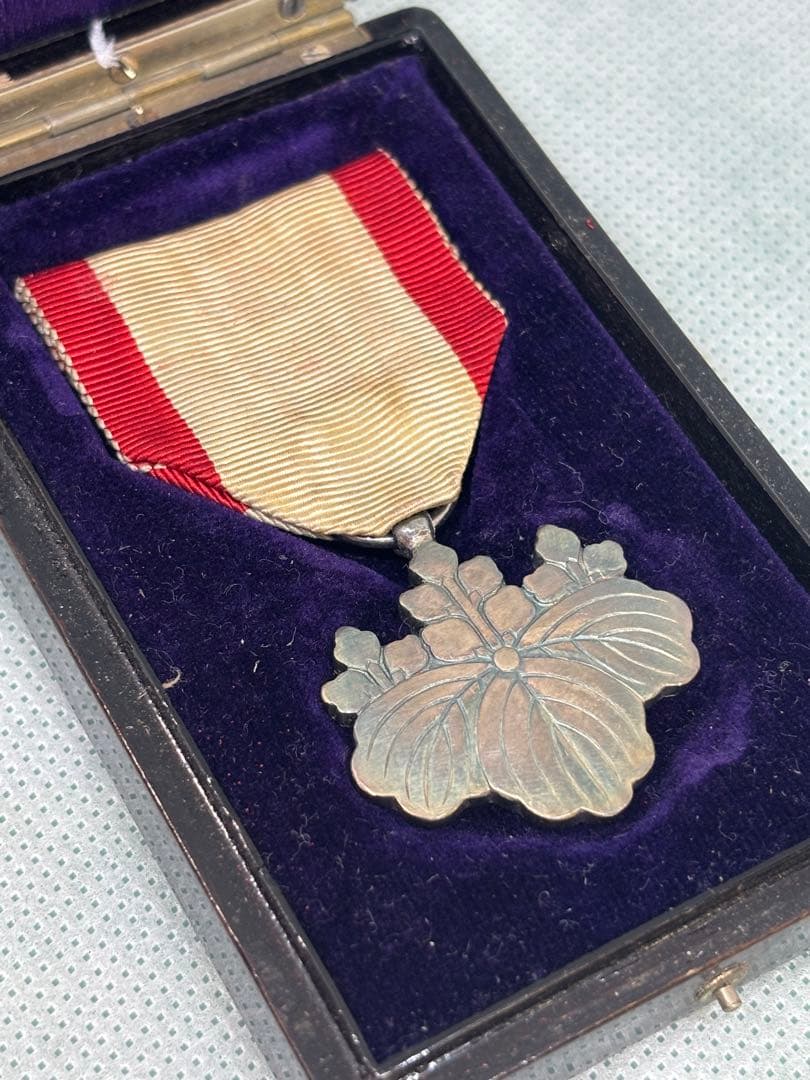 勲章 まとめ売り 現状品