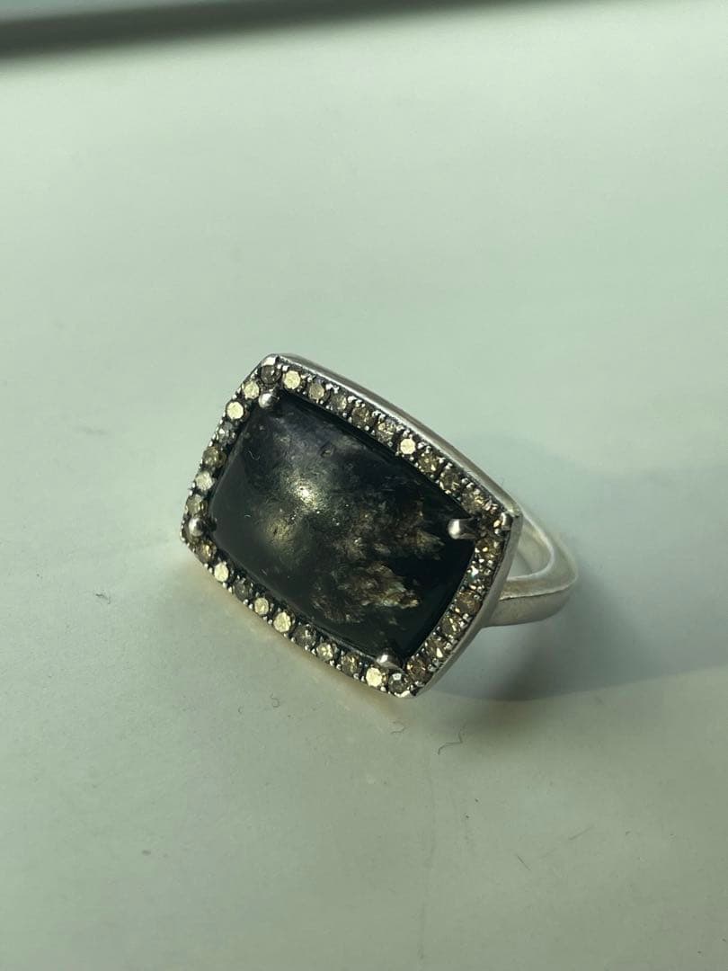 アドリンヒュー　セラフィナイト