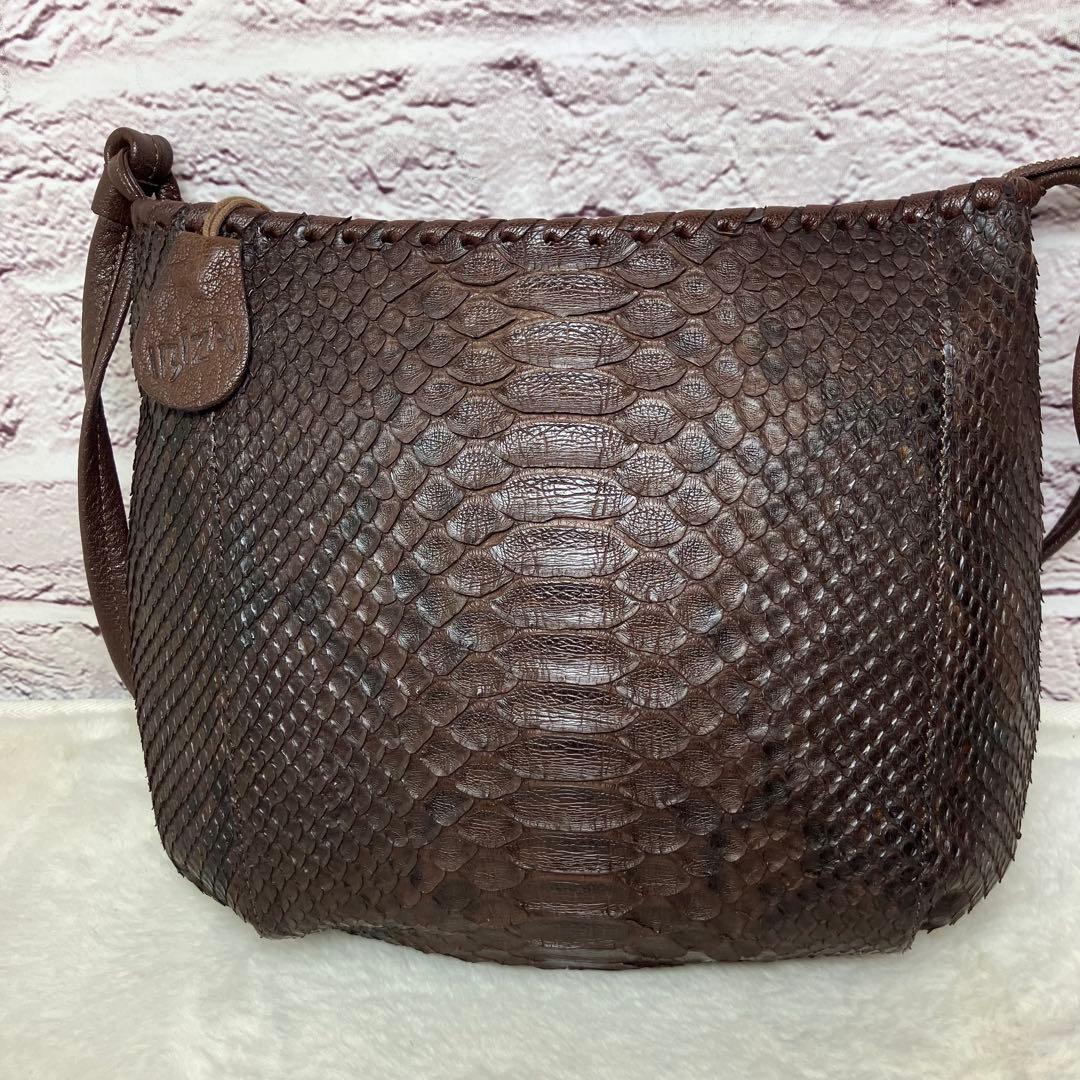 未使用級✨IBIZA イビサ パイソン 蛇革 斜め掛け ３室 ショルダーバッグ