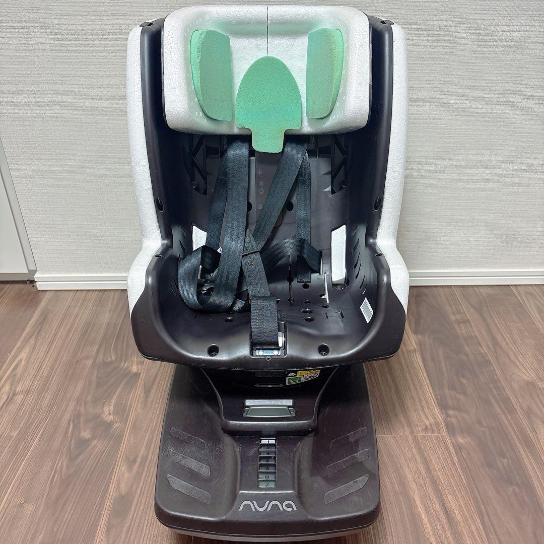 nuna rebl plus ヌナリベルプラス　新生児から使えるチャイルドシート