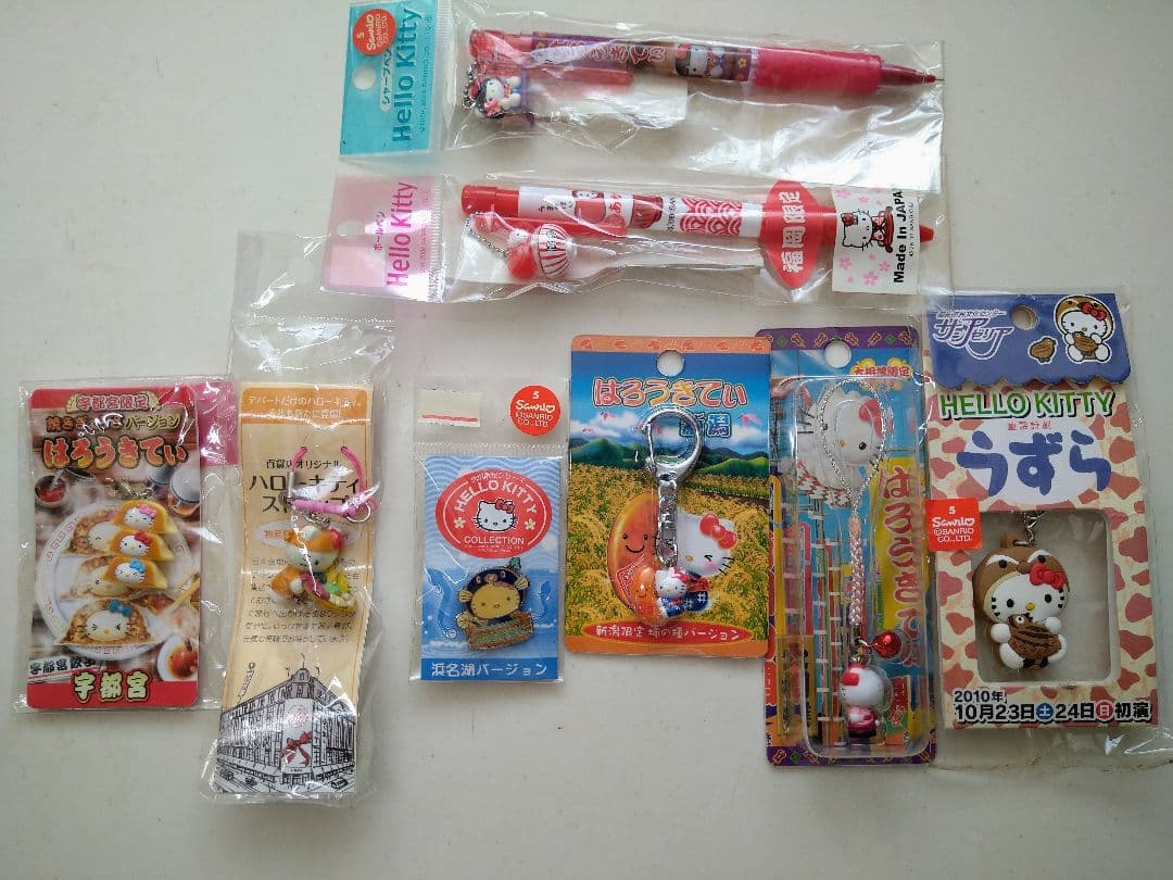 ご当地キティ　ストラップ　まとめ売り