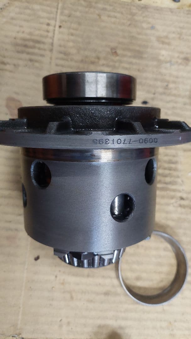 zn6 zc6 後期　トルセンLSD