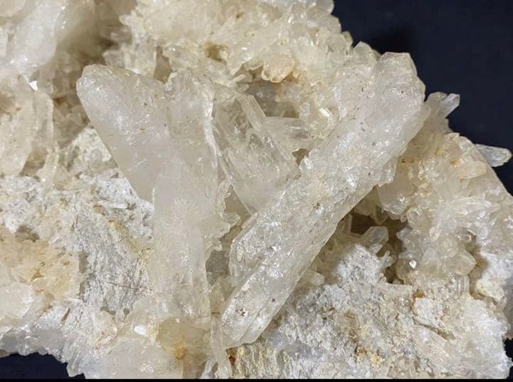 ヒマラヤンクォーツ　1.4kg 鉱物標本