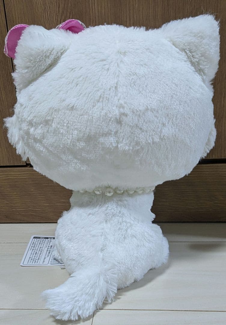 チャーミーキティ　おすましBIG ぬいぐるみ