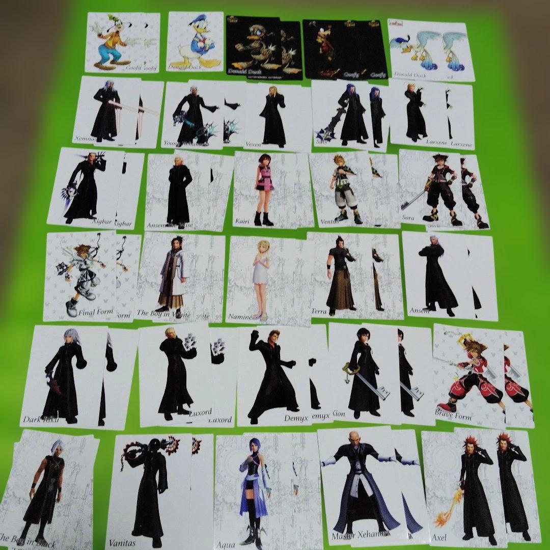 キングダムハーツ アートミュージアム　トレカカード 128種類ダブり有約195枚