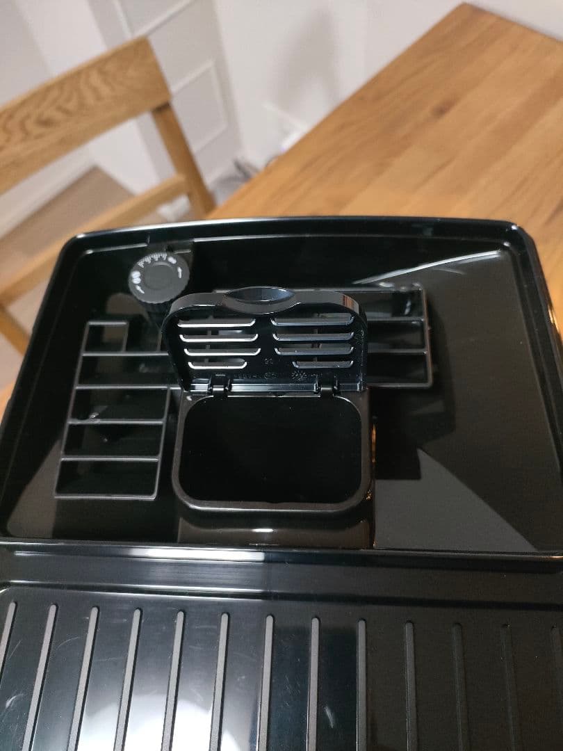 【タツ様】 デロンギ ECAM22020B マグニフィカ スタート