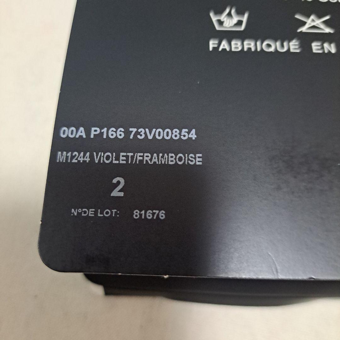 年末セール✩CHANEL ロゴタイツ 黒紫と赤