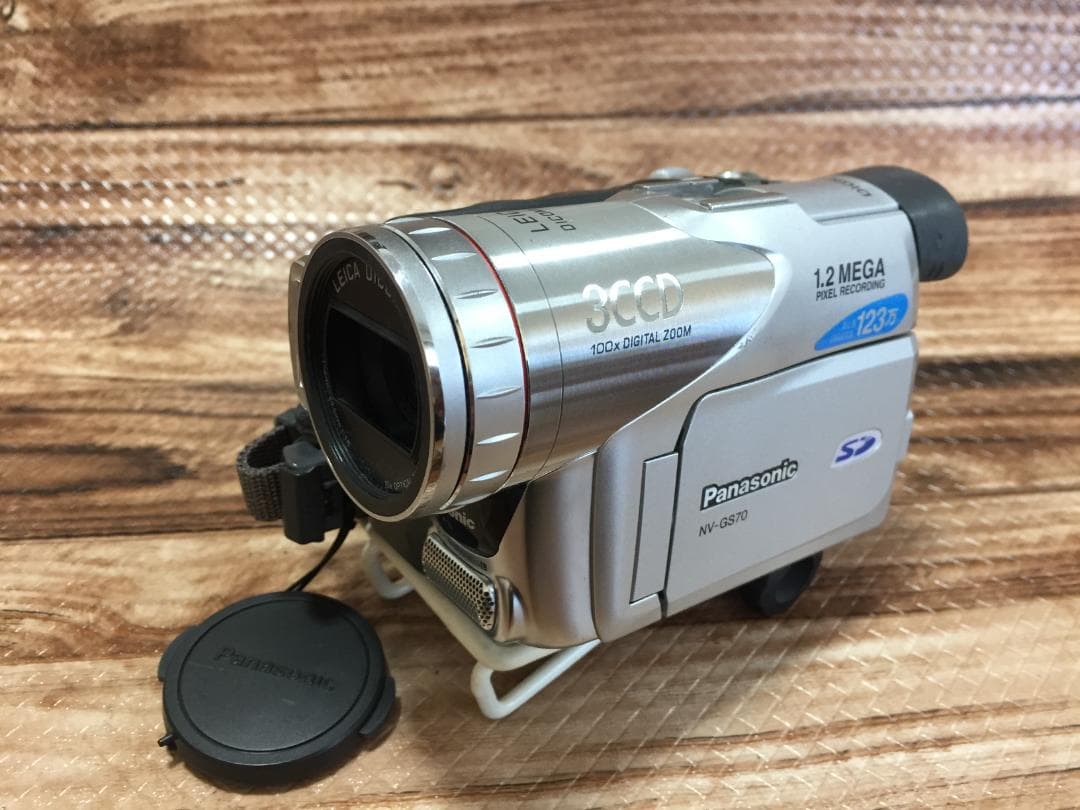 撮影再生ダビングOK　Panasonic　NV-GS70　付属品あり　液晶綺麗