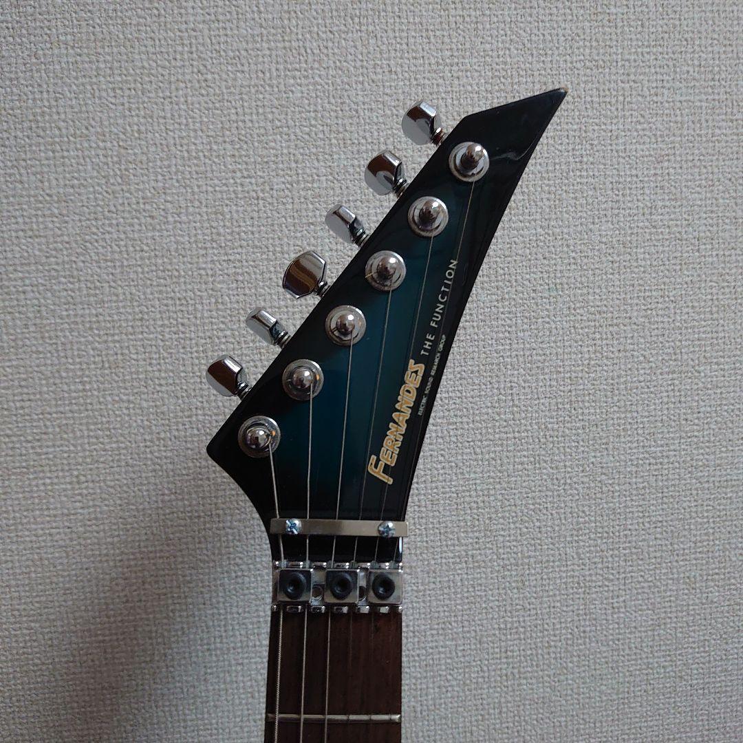 FERNANDES エレキギターエクスプローラータイプ