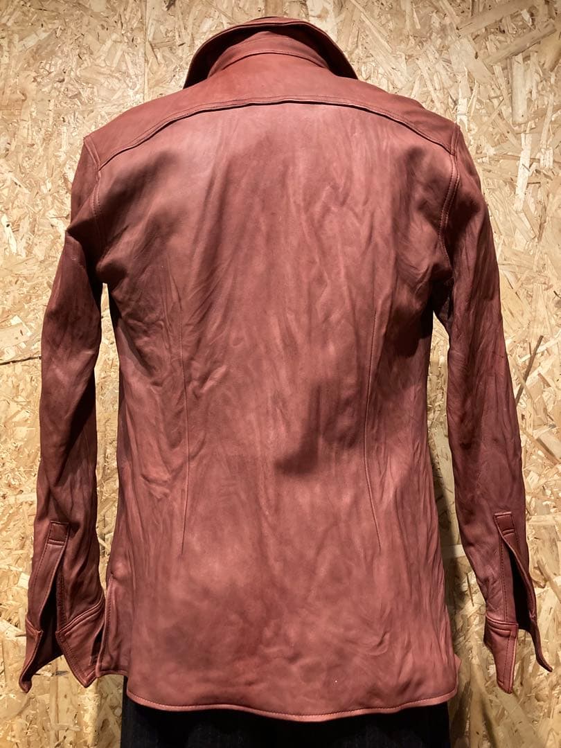 ISAMU KATAYAMA BACKLASH シワ加工レザーシャツ