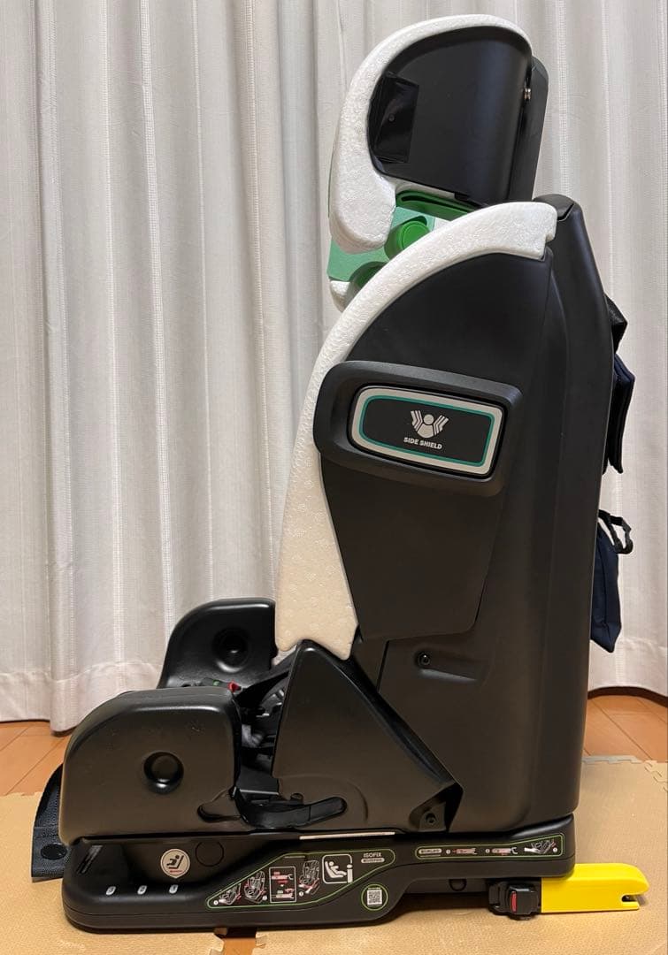 Apricaチャイルドシート フォームフィットISOFIX 360°セーフティー