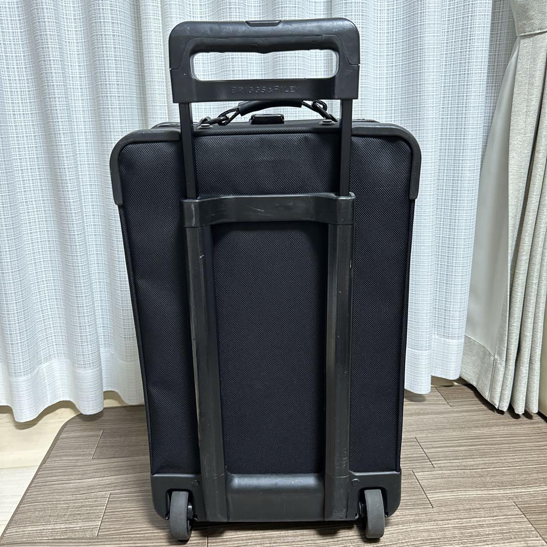 Briggs & Riley ２輪ナイロン 機内持込みキャリー　スーツケース