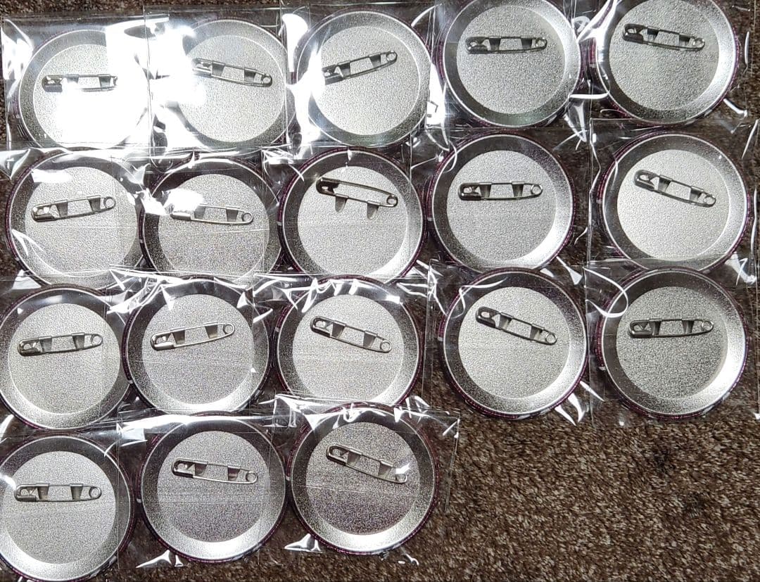 ブルーロック冴缶バッジ　ブルロ展