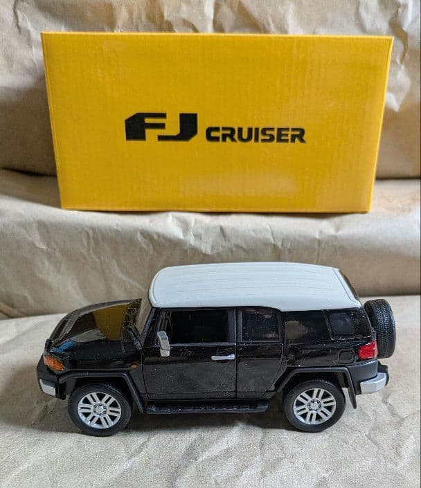 FJクルーザー FJ CRUISER 1/30ツートンブラック