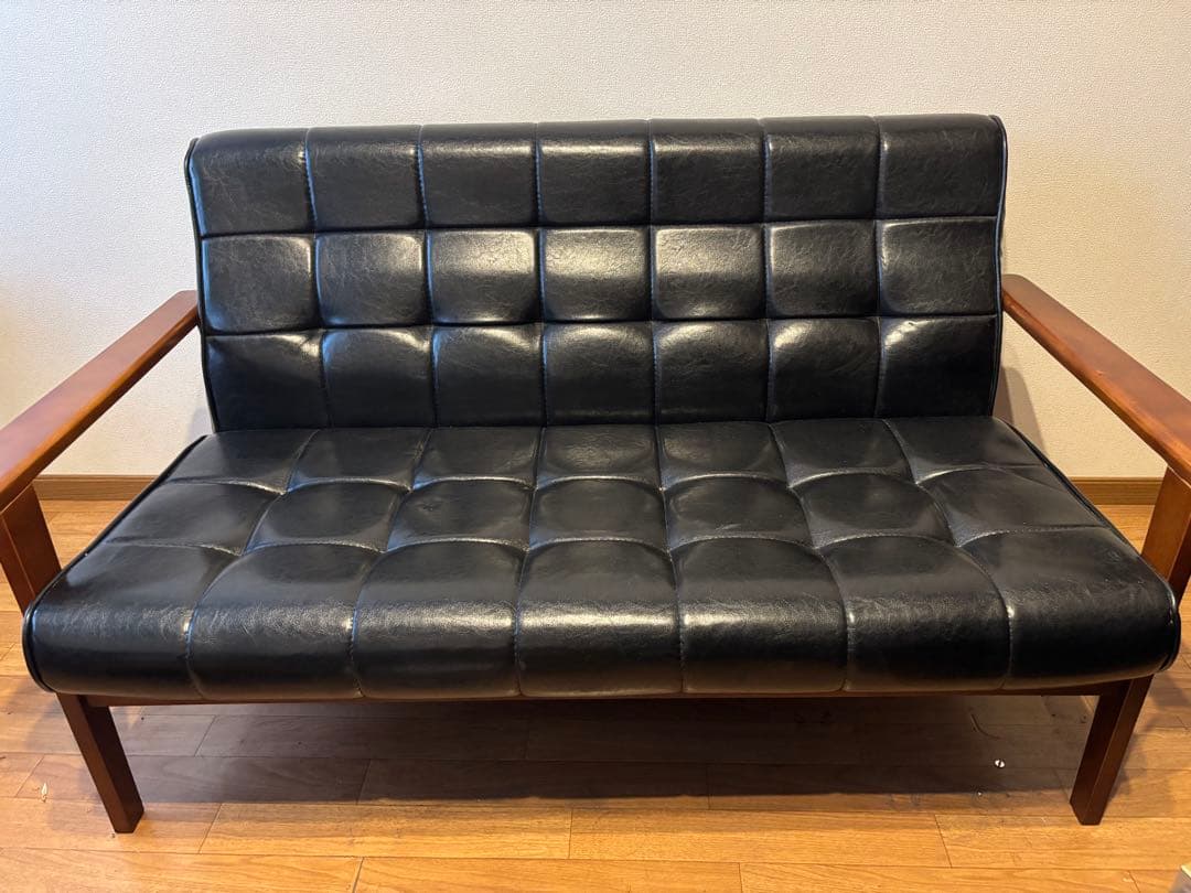 週末値下げ　カリモク風ソファ　萩原シャーク2 二人掛けソファ