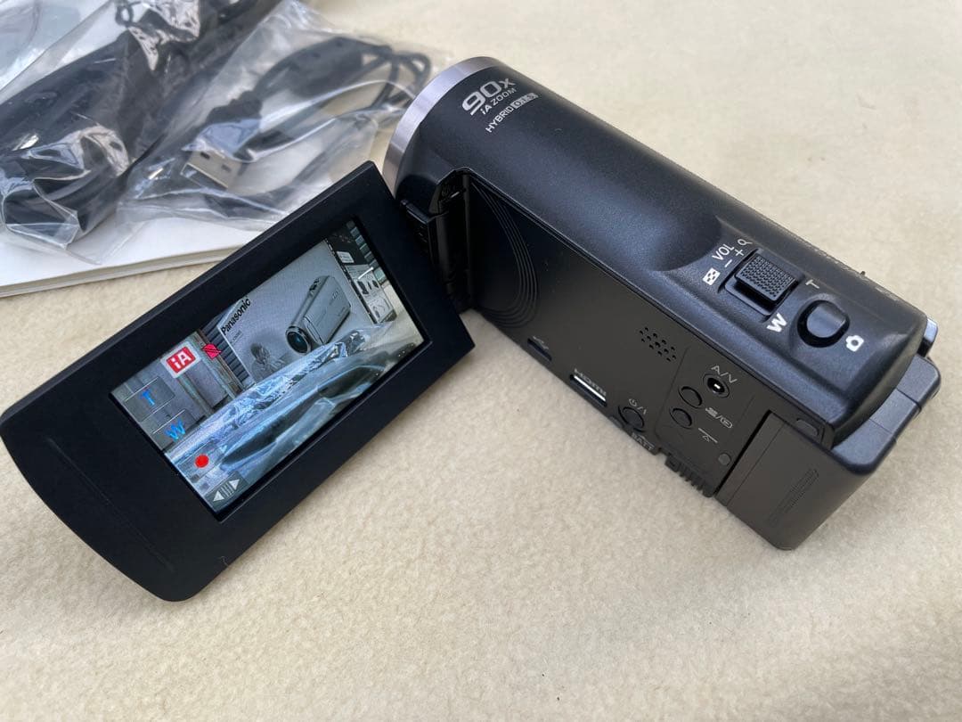 美品　Panasonic デジタルビデオカメラ　HC-V360MS