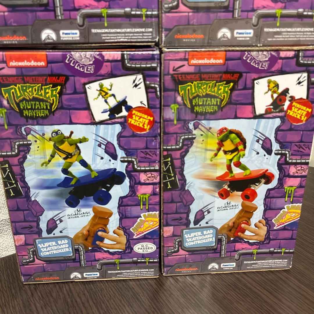希少‼️タートルズ ミュータントパニック スケボー RC フィギュア4つセット