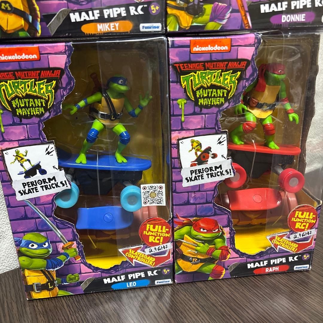希少‼️タートルズ ミュータントパニック スケボー RC フィギュア4つセット