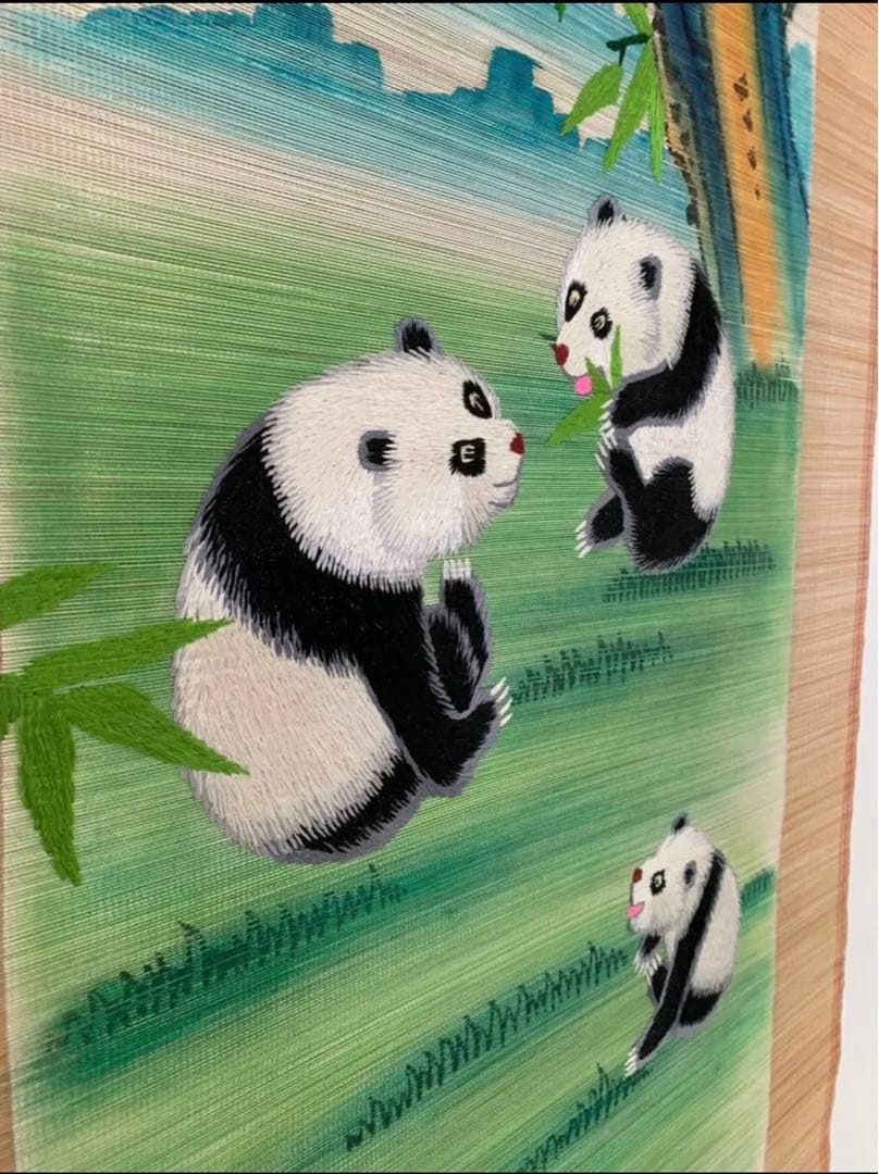 壁掛け飾り　新品　パンダ竹連画。送料無料　壁掛け輪