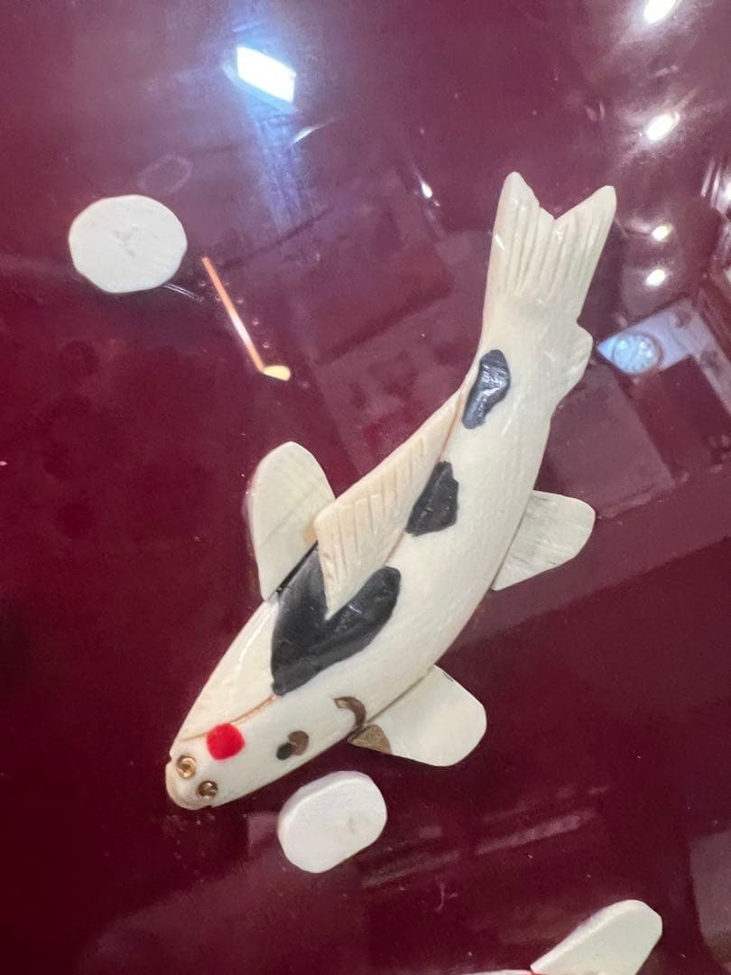 送料込　美しい美術品　技術工芸品　真鯉　緋鯉　鯉の滝登り　永象作　絵画額入り