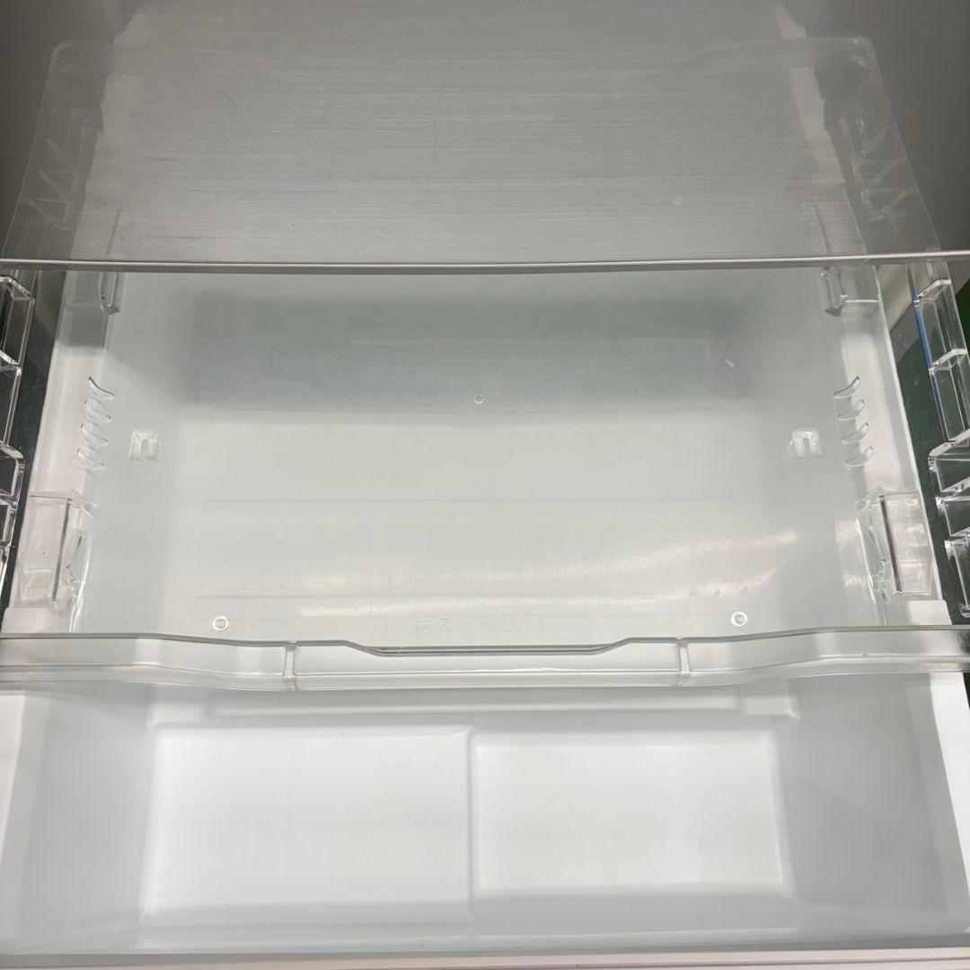 525 東芝 大型冷蔵庫 400L強 右開き 自動製氷 5ドア 大人気　きれい