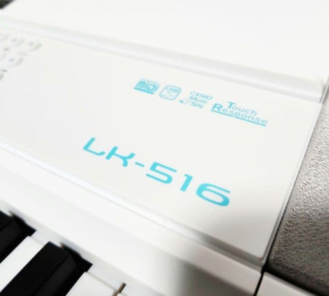 H　CASIO　カシオ　光ナビゲーションキーボード　LK-516　YK