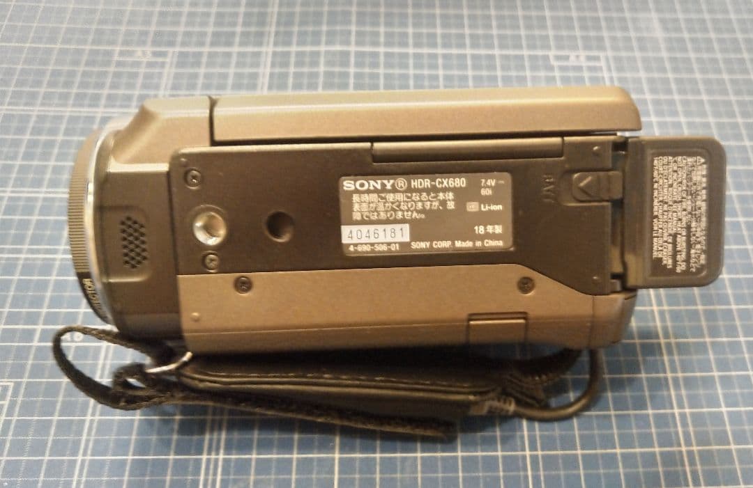 SONY HDR-CX680 ハンディカム　2018年製　　箱付き