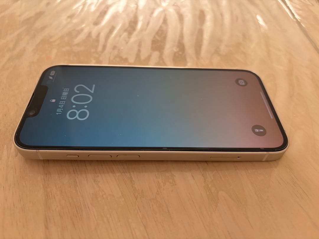 Apple iPhone 14 スターライト 本体