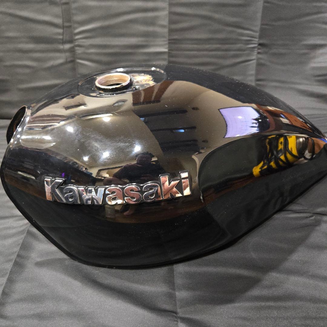 ゼファー1100 ガソリンタンク